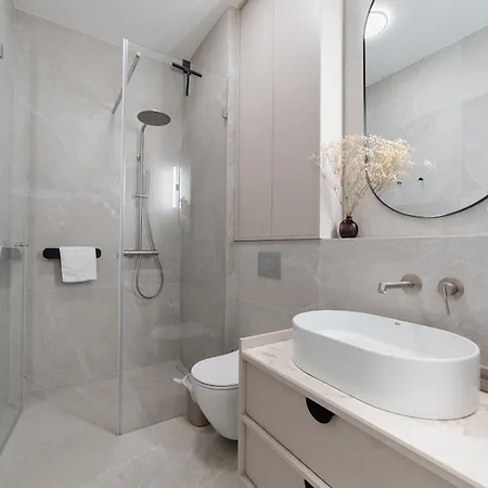 Stylowe W Kamienicy Stare By Bookinghost Poznań